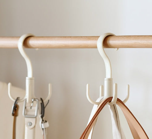 Multi-functional Rotary plastic hanger